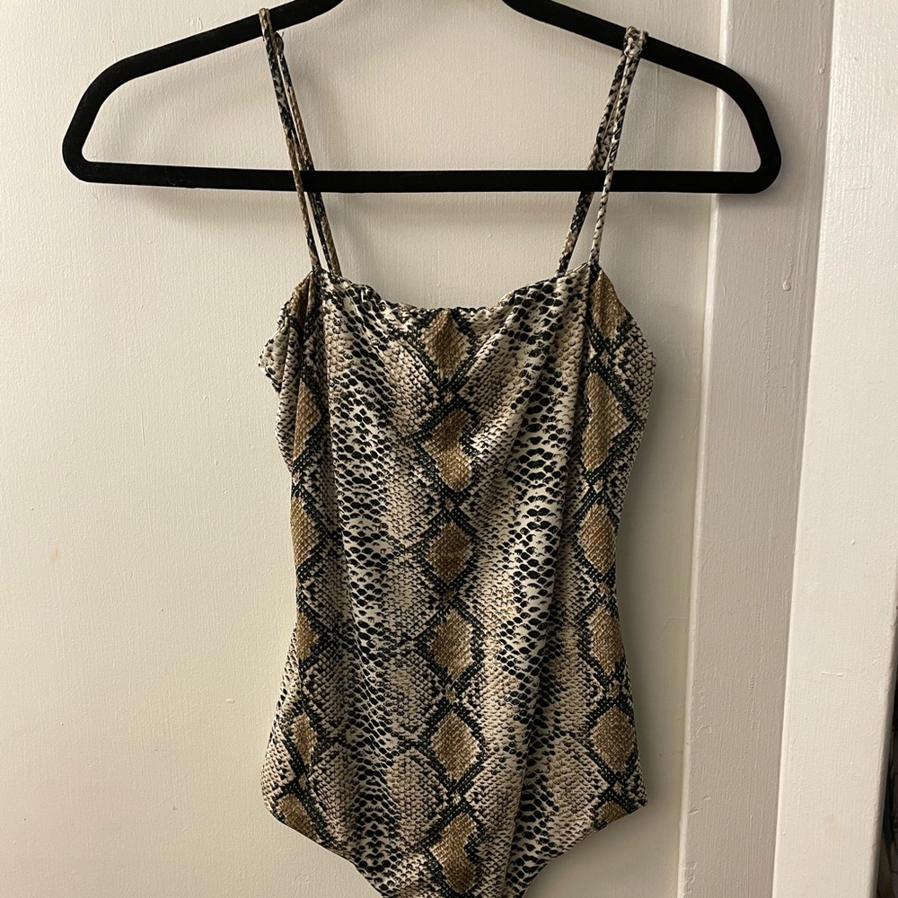 Windsor one piece tank